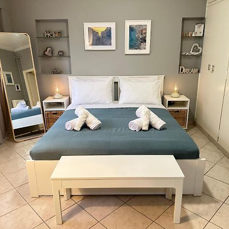 Cozy Apartment Near The City Center And Beaches Athen Eksteriør billede