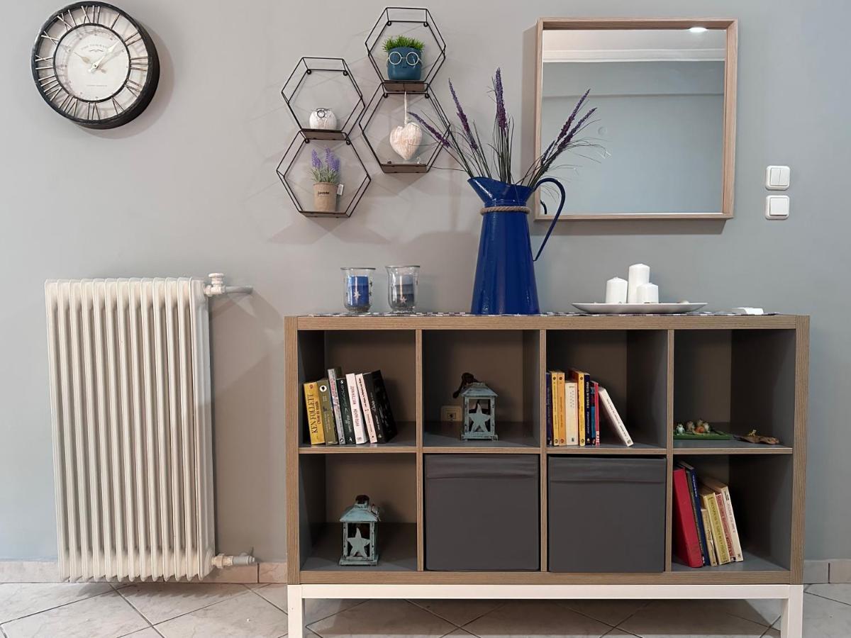 Cozy Apartment Near The City Center And Beaches Athen Eksteriør billede